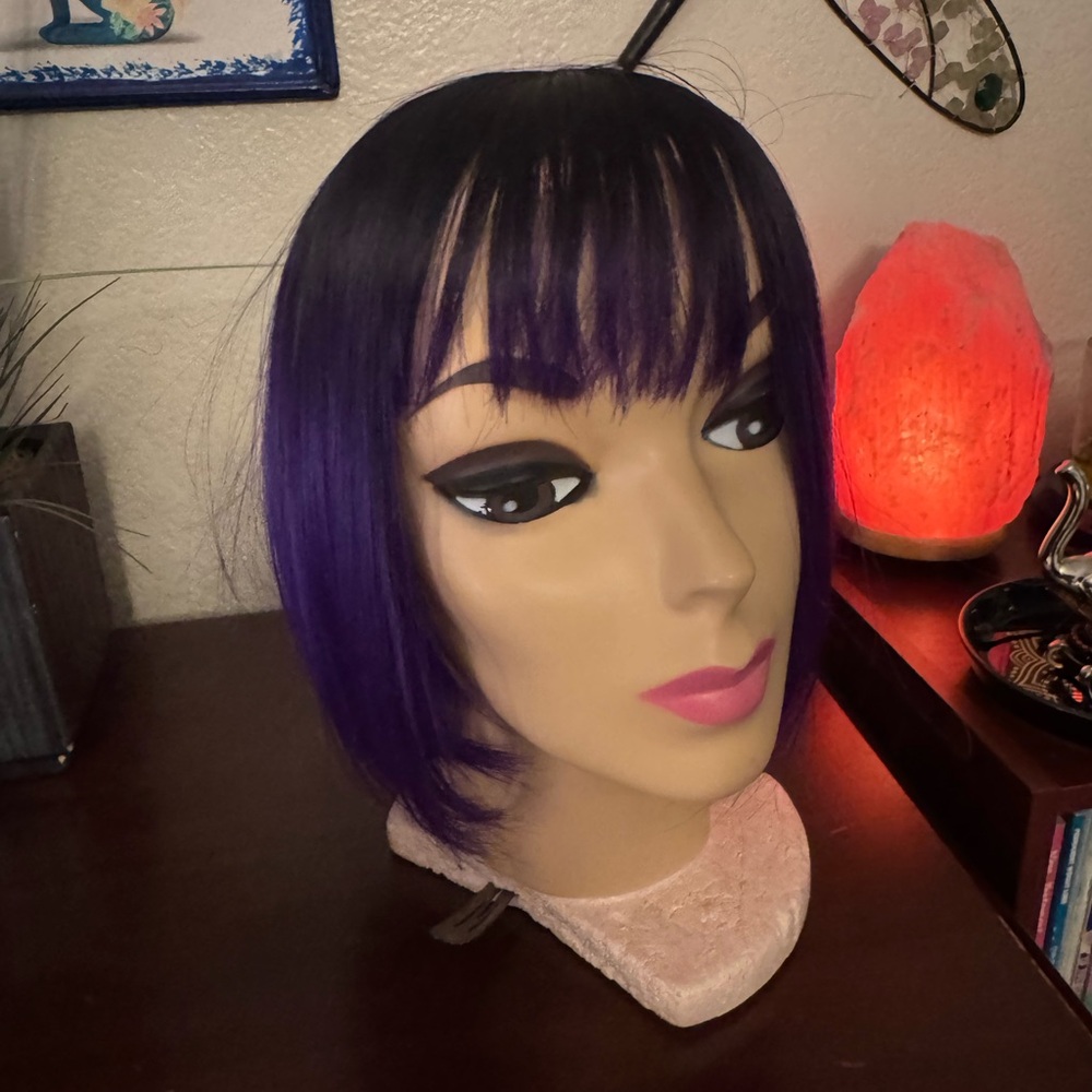 Source Unknown Vibrant Purple and Black Wig 10”